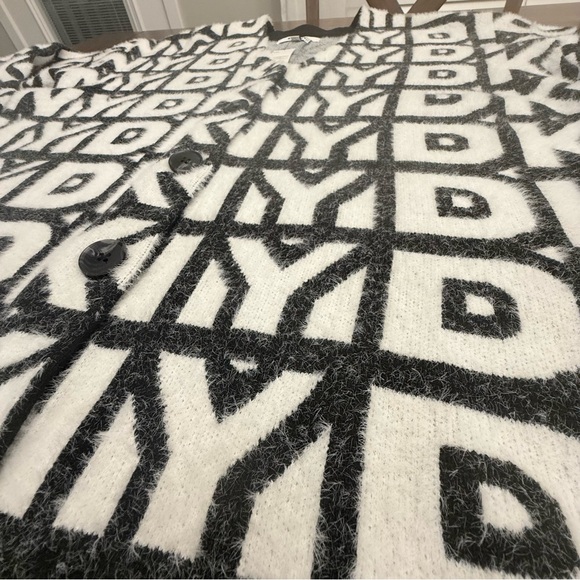 DKNY Women’s Button Down Cardigan Size Large MSRP $109.00 - Picture 7 of 11